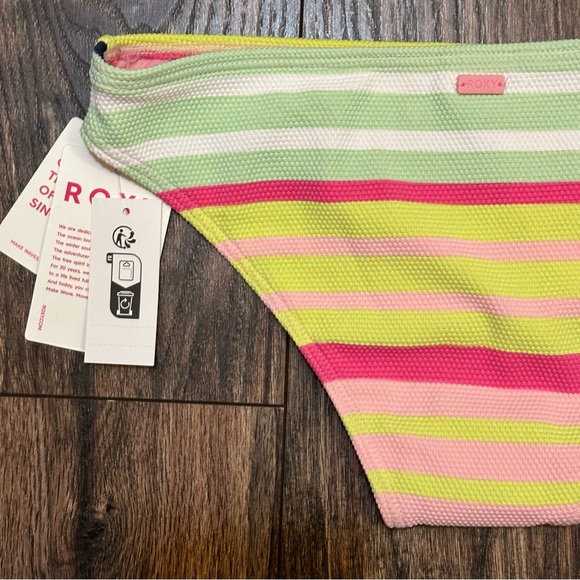 Roxy BNWT medium coverage bikini bottom size small - Picture 8 of 14